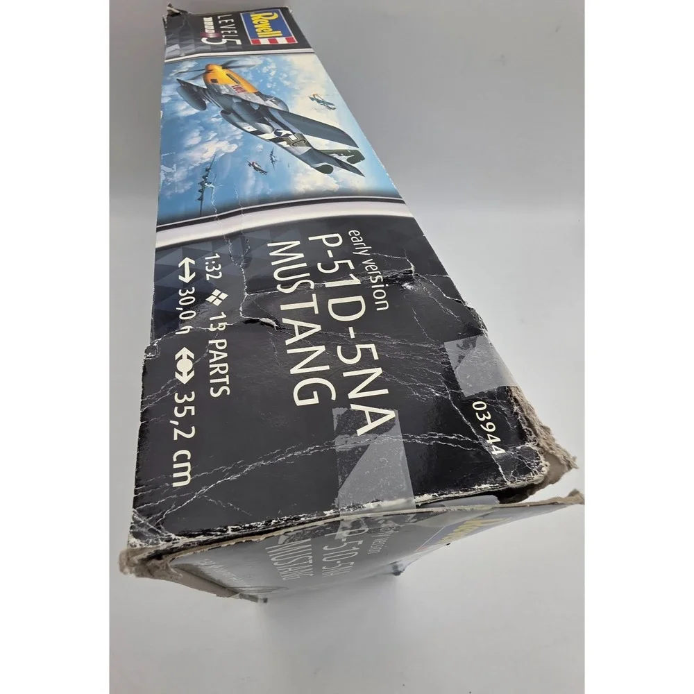 REVELL 03944 P-51D-5NA MUSTANG MODEL KIT-NIB-1:32 SCALE OPEN BOX